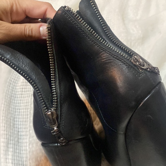 Max azria black leather chunky platform wedge ankle booties boots 38.5 - Picture 10 of 10